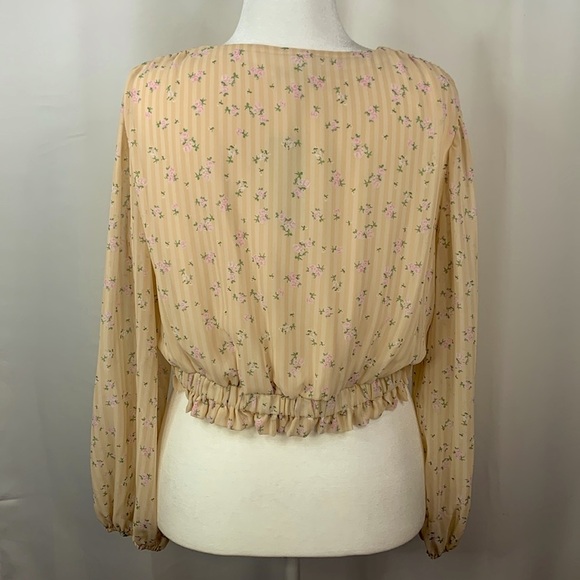 Gianni Bini Woven Bailey Floral Print Tie Front V-Neck, Chiffon Top- NWT - Picture 7 of 13